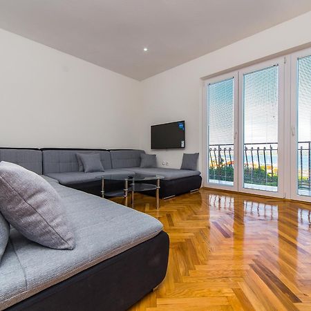 Apartment Drazena Trogir Exterior photo