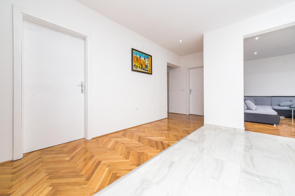 Apartment Drazena Trogir Exterior photo